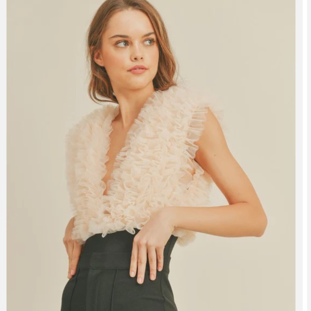Ruffled cream v neck body suit